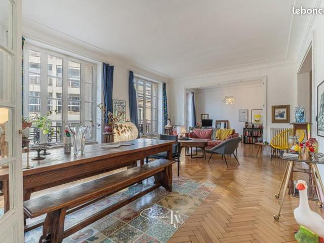 Appartement 6 pièces 188 m²