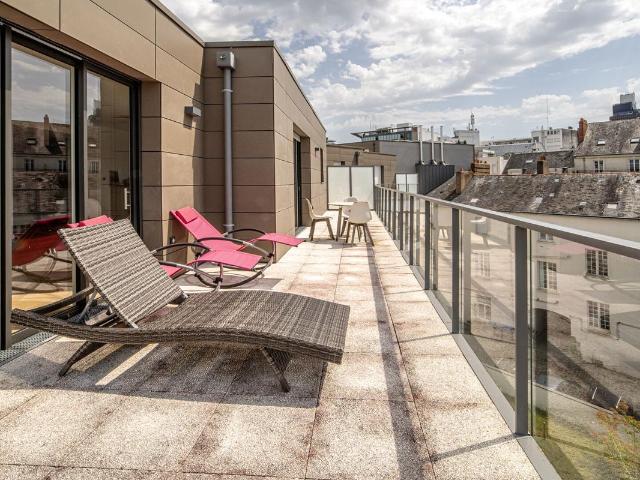 Appartement 6 pièces 188 m²