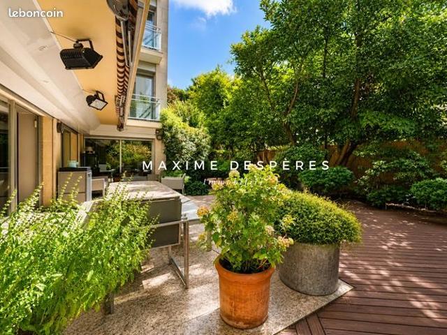 Appartement 6 pièces 188 m²