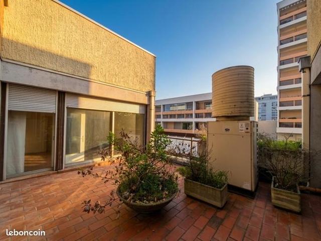 Appartement 6 pièces 190 m²