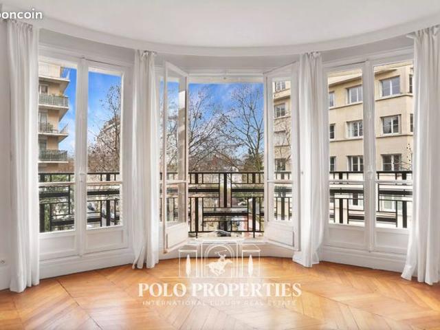 Appartement 6 pièces 190 m²