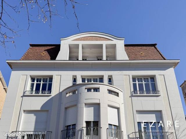 Appartement 6 pièces 191 m²