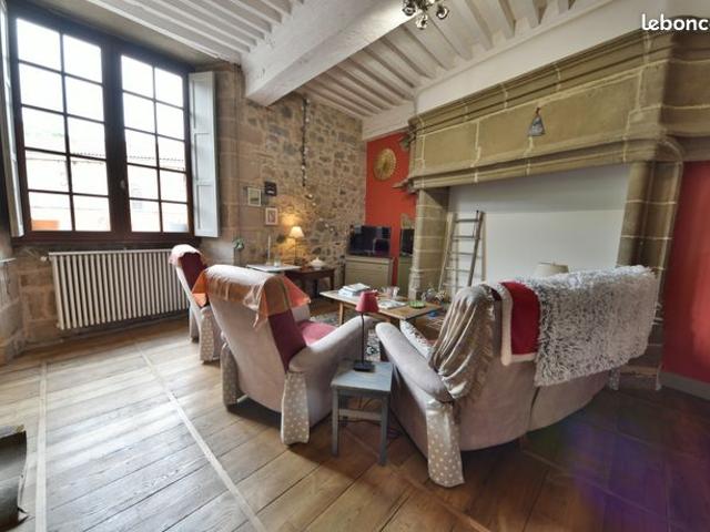 Appartement 6 pièces 197 m²