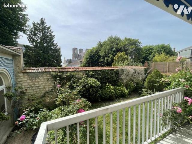 Appartement 6 pièces 198 m²