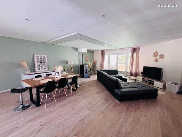 Appartement 6 pièces 199 m²