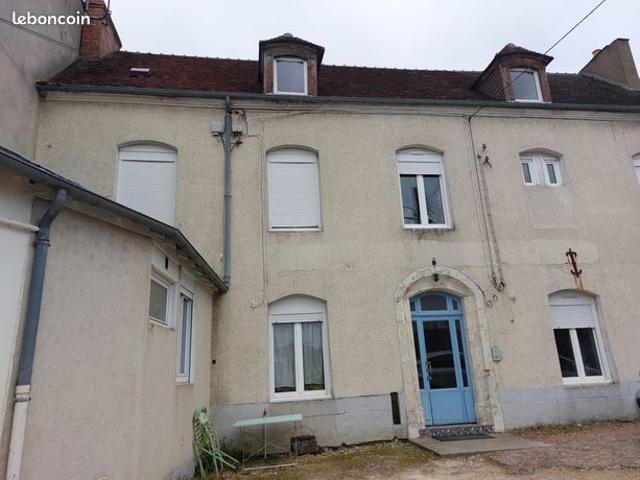 Appartement 6 pièces 200 m²