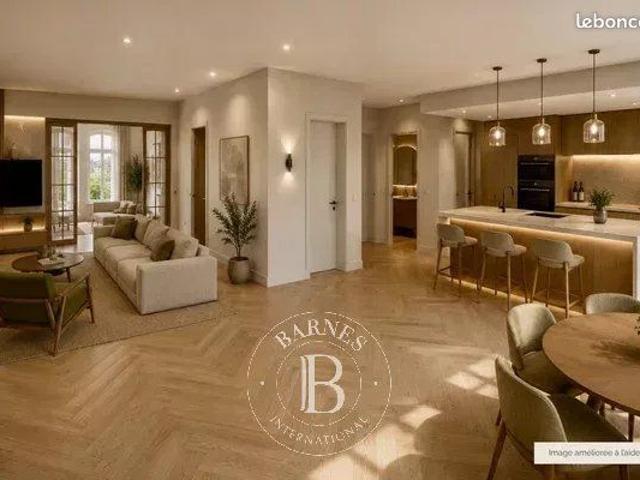 Appartement 6 pièces 200 m²