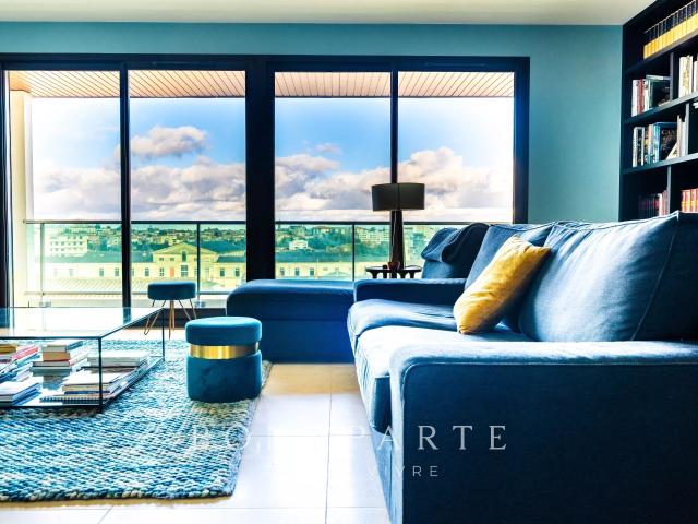 Appartement 6 pièces 202 m²
