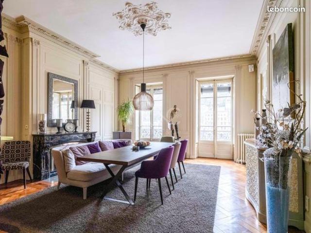 Appartement 6 pièces 204 m²