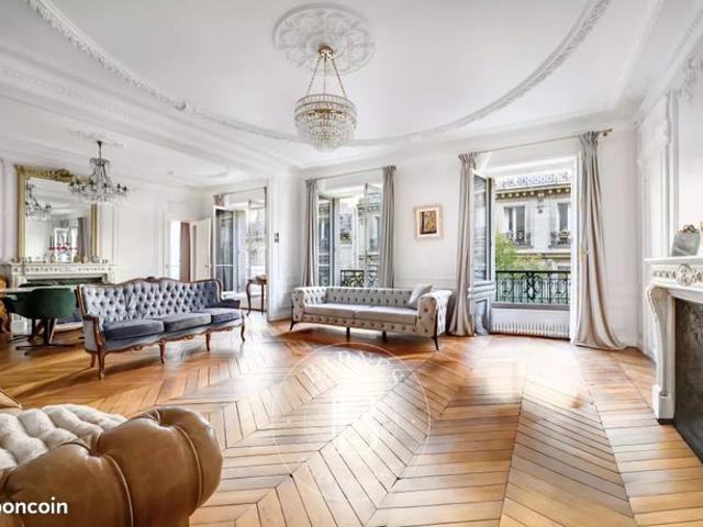 Appartement 6 pièces 204 m²