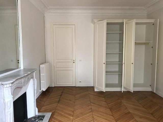 Appartement 6 pièces 207 m²