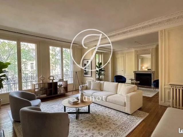 Appartement 6 pièces 208 m²