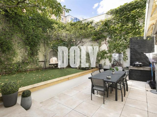 Appartement 6 pièces 210 m²