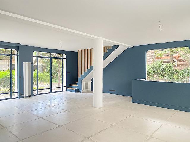 Appartement 6 pièces 211 m²