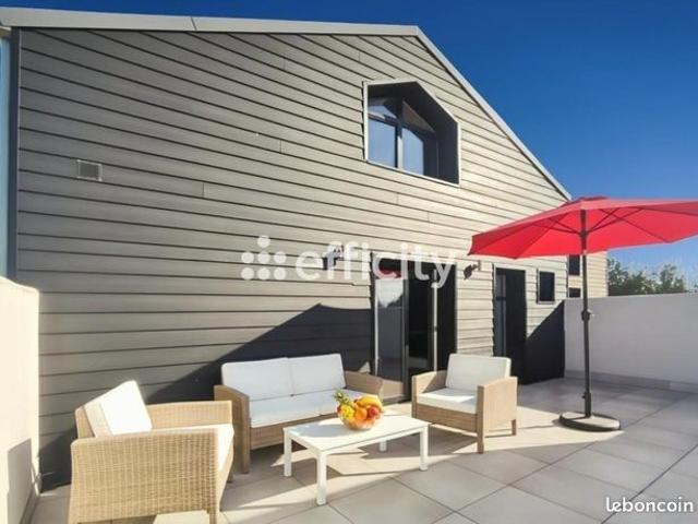 Appartement 6 pièces 214 m²