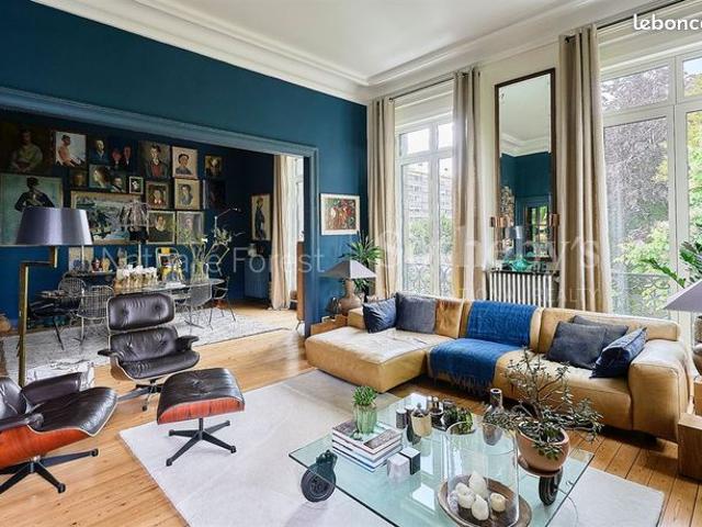 Appartement 6 pièces 214 m²