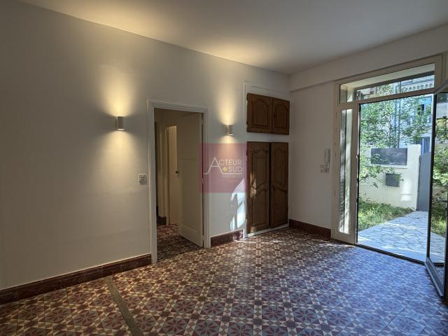 Appartement 6 pièces 218 m²