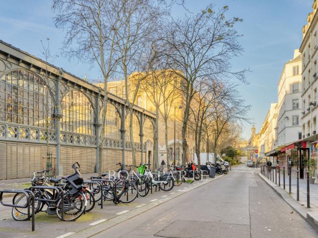 Appartement 6 pièces 220 m²