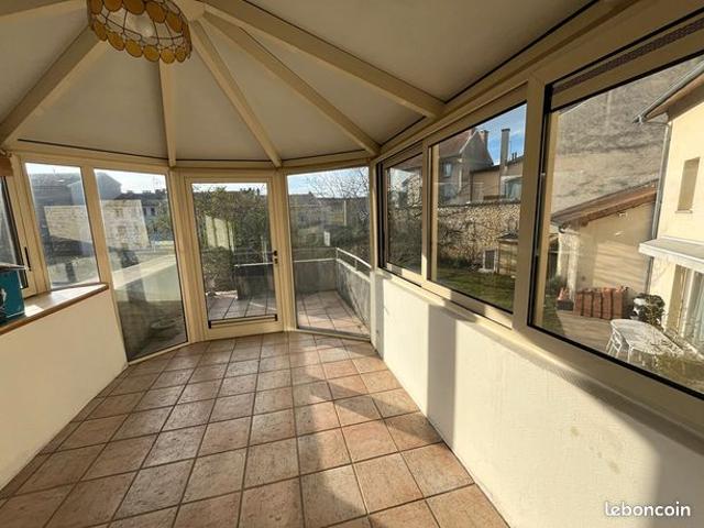 Appartement 6 pièces 220 m²