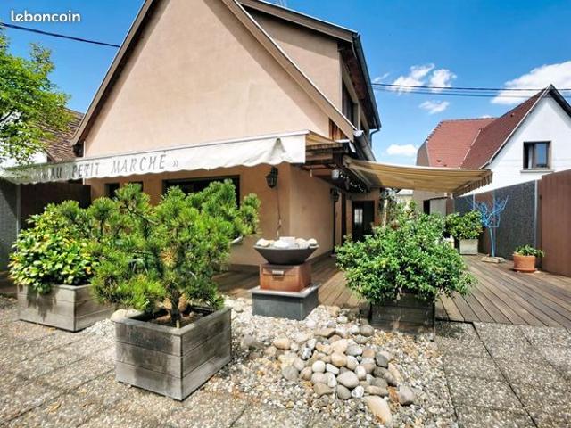 Appartement 6 pièces 235 m²