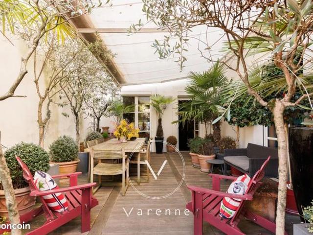 Appartement 6 pièces 251 m²
