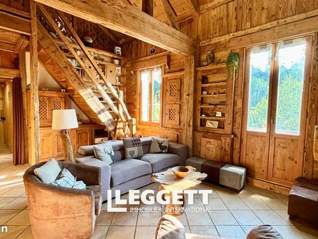 Appartement 6 pièces 256 m²