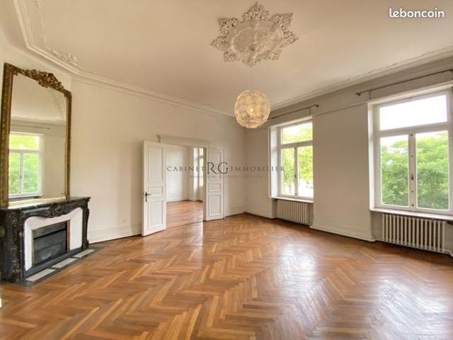 Appartement 6 pièces 257 m²
