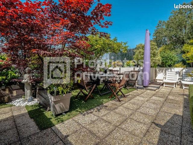 Appartement 6 pièces 263 m²