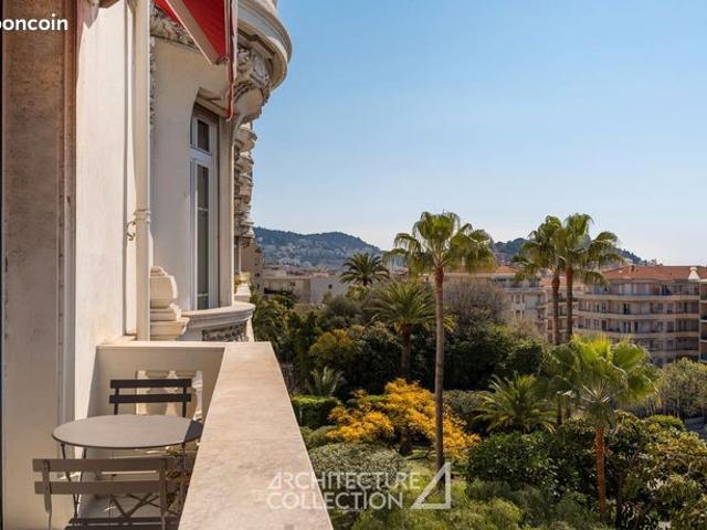 Appartement 6 pièces 267 m²