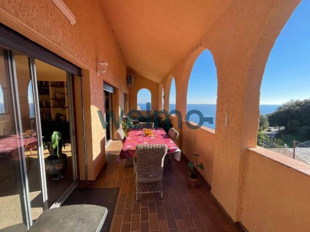 Appartement 6 pièces 270 m²