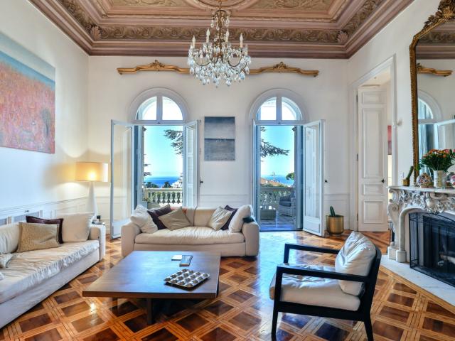Appartement 6 pièces 292 m²