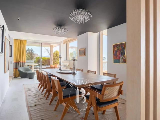 Appartement 6 pièces 318 m²