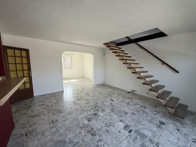 location appartement 6 pièces, 120.00m², villemomble