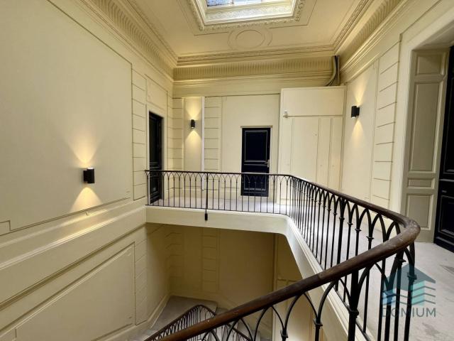 Appartement, 6 pièces, à rénover, en cœur de ville
