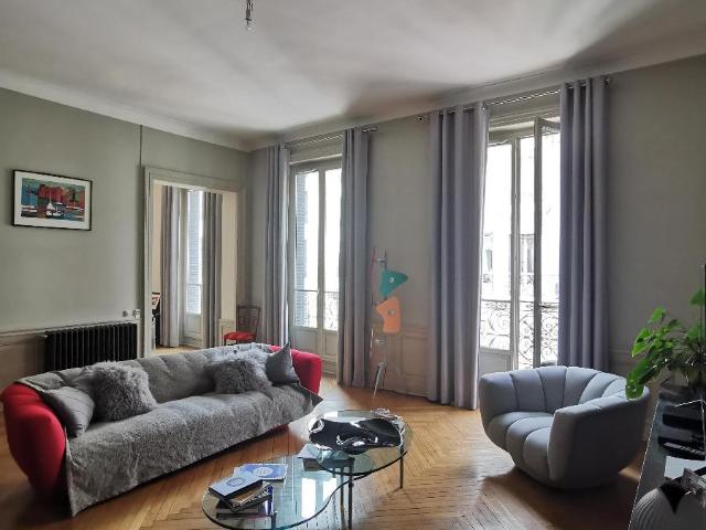 Appartement 6 pièces de 207m² à Lyon 02