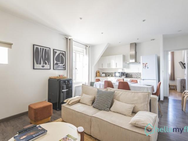 Appartement 6 pièces meublé LA2830 Rue du Général Sarra