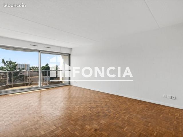 Appartement – 6ème étage – T3 – 71 m²