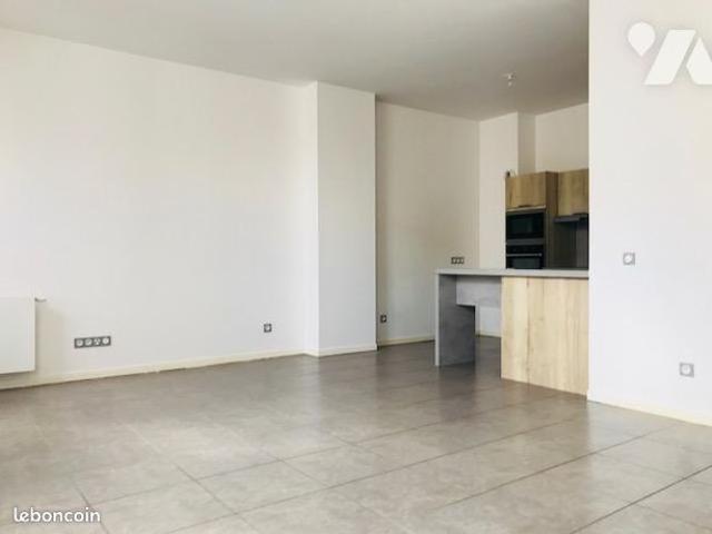 Appartement 70 m² ROCHEFORT