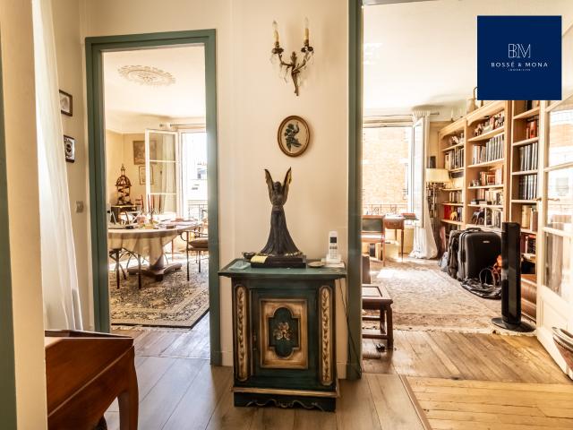 Appartement 71m2, rue Cardinet, à 100m de la rue de Lévis