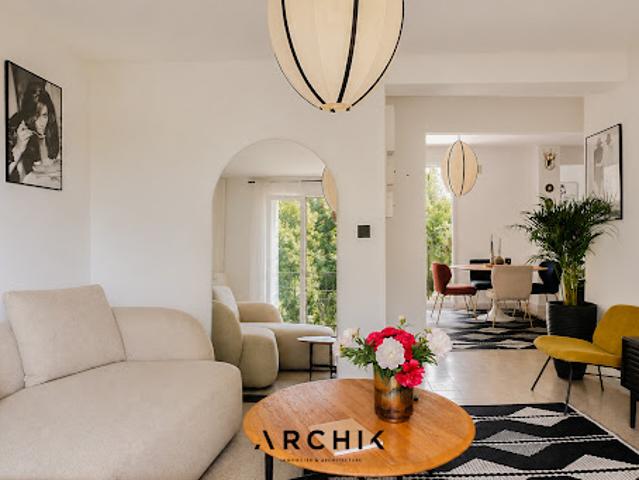 Appartement contemporain avec terrasse