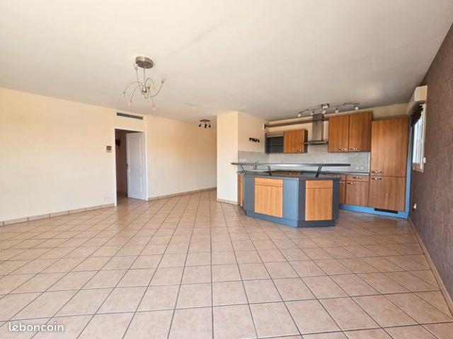 Appartement 75 m² Veauche