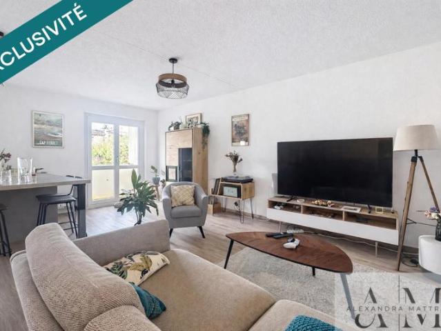 Appartement T3 72 m² coup de coeur au pied du Tramway Arrêt Mairie du Bouscat avec place de stationnement