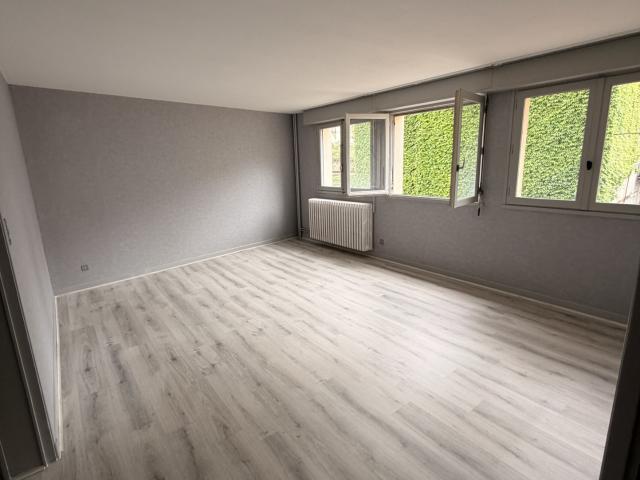 Appartement 78 m² 3 Pièces Montluçon 03100