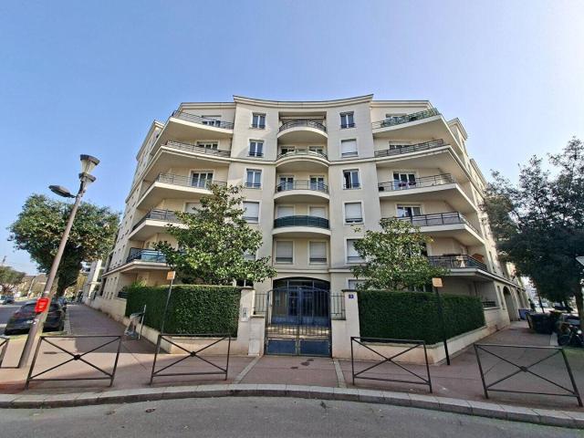 Appartement 79 m² à Le Bourget 79m² Le Bourget