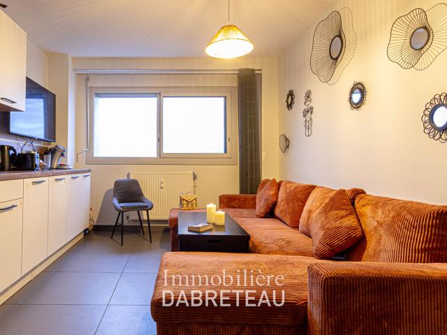 Appartement 7 pièces, 99 m² à louer à Vénissieux 69200
