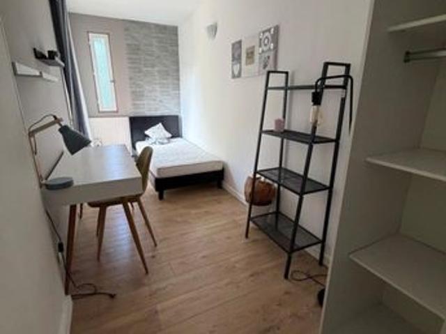 Appartement 7 pièces 101 m²