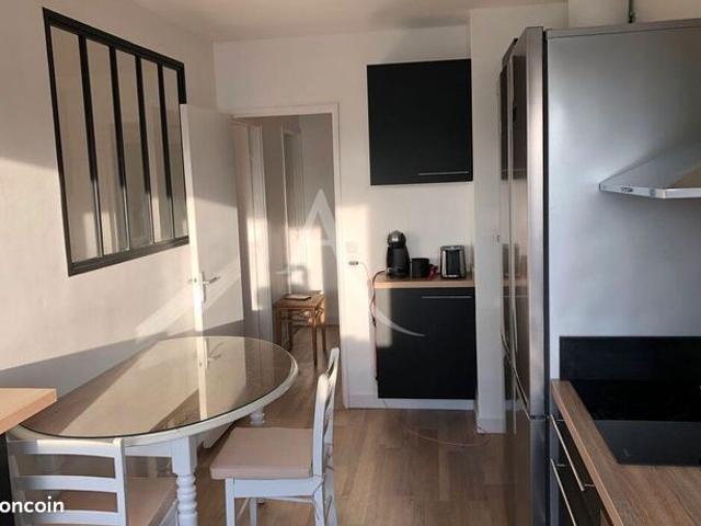Appartement 7 pièces 101 m²