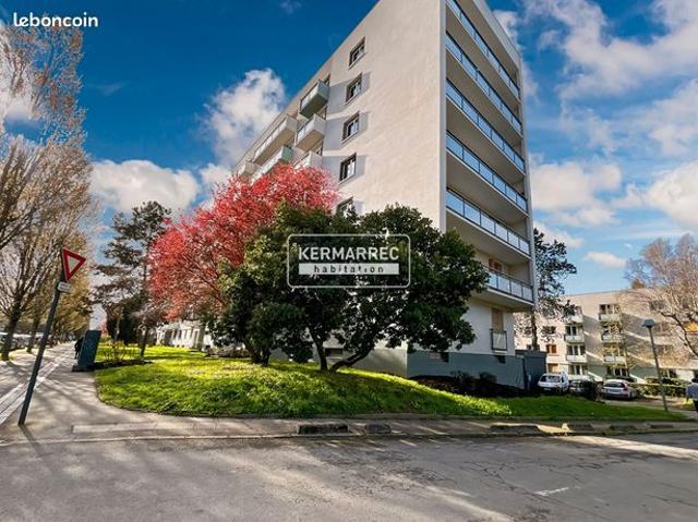 Appartement 7 pièces 106 m²