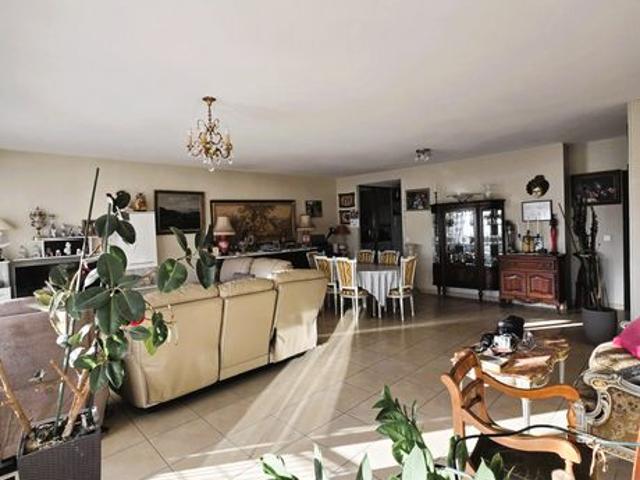 Appartement 7 pièces 115 m²