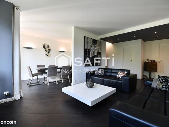 Appartement 7 pièces 115 m²